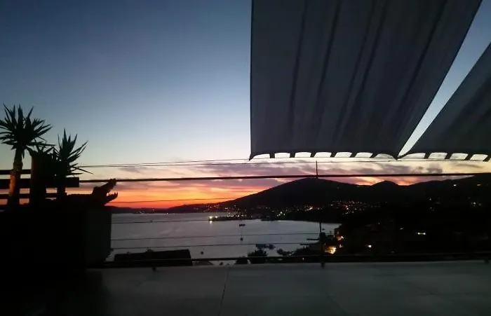 Magic Roof * Трогир