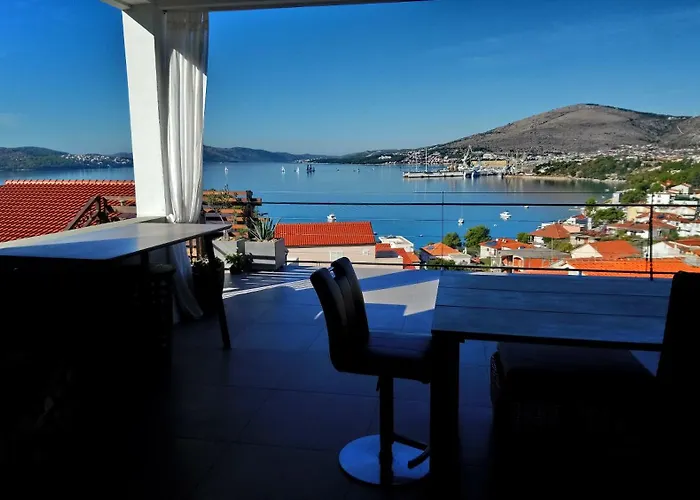 Magic Roof Апартаменты *