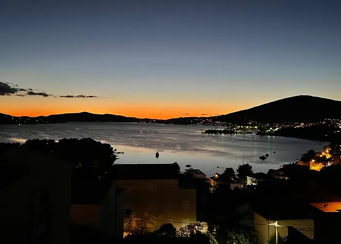 Magic Roof Апартаменты